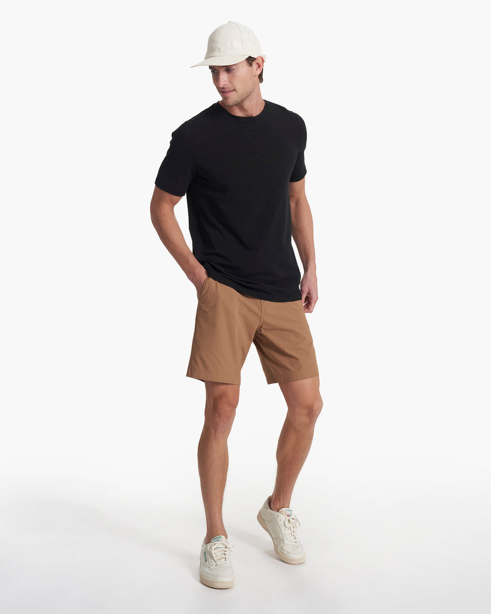 Meta Short Camel Brown Relaxed Fit Chino Shorts | Vuori US