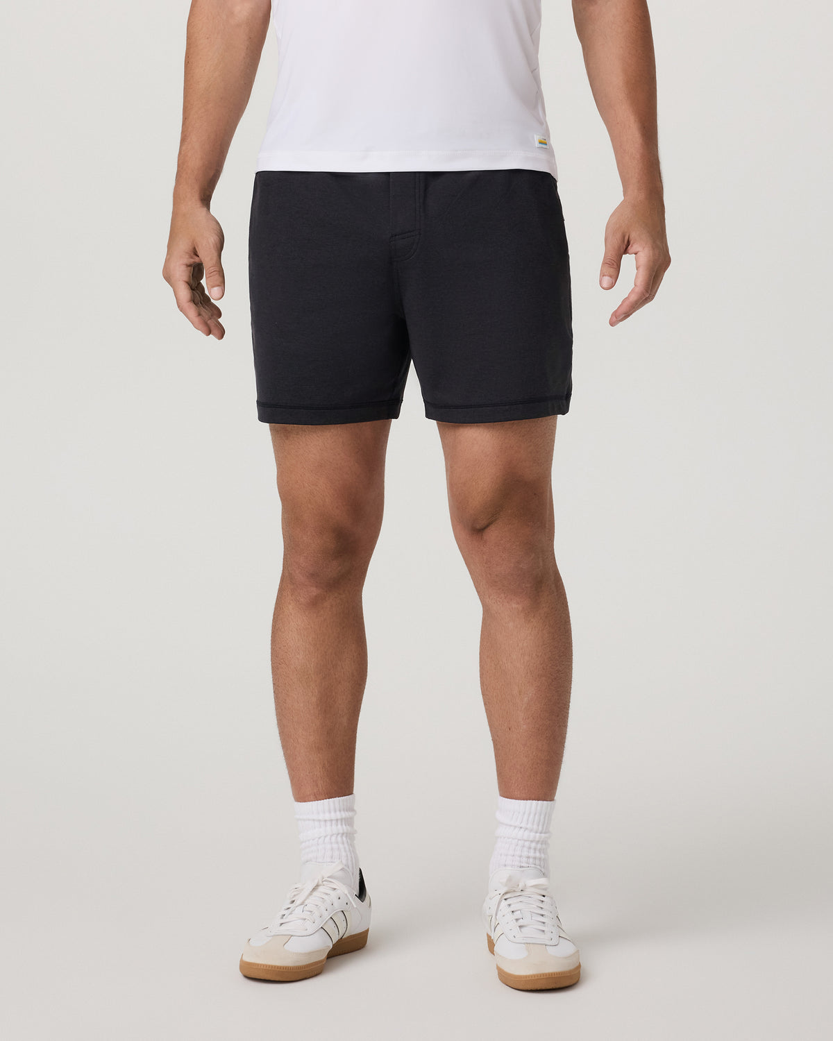 Coronado Short 5" Men's Black Heather Shorts | Vuori Sale