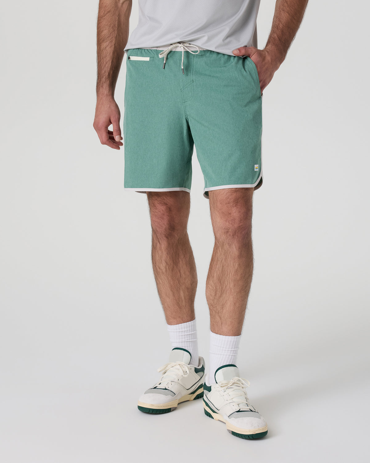 Banks Short Hedge Green Linen Texture | Vuori Discount