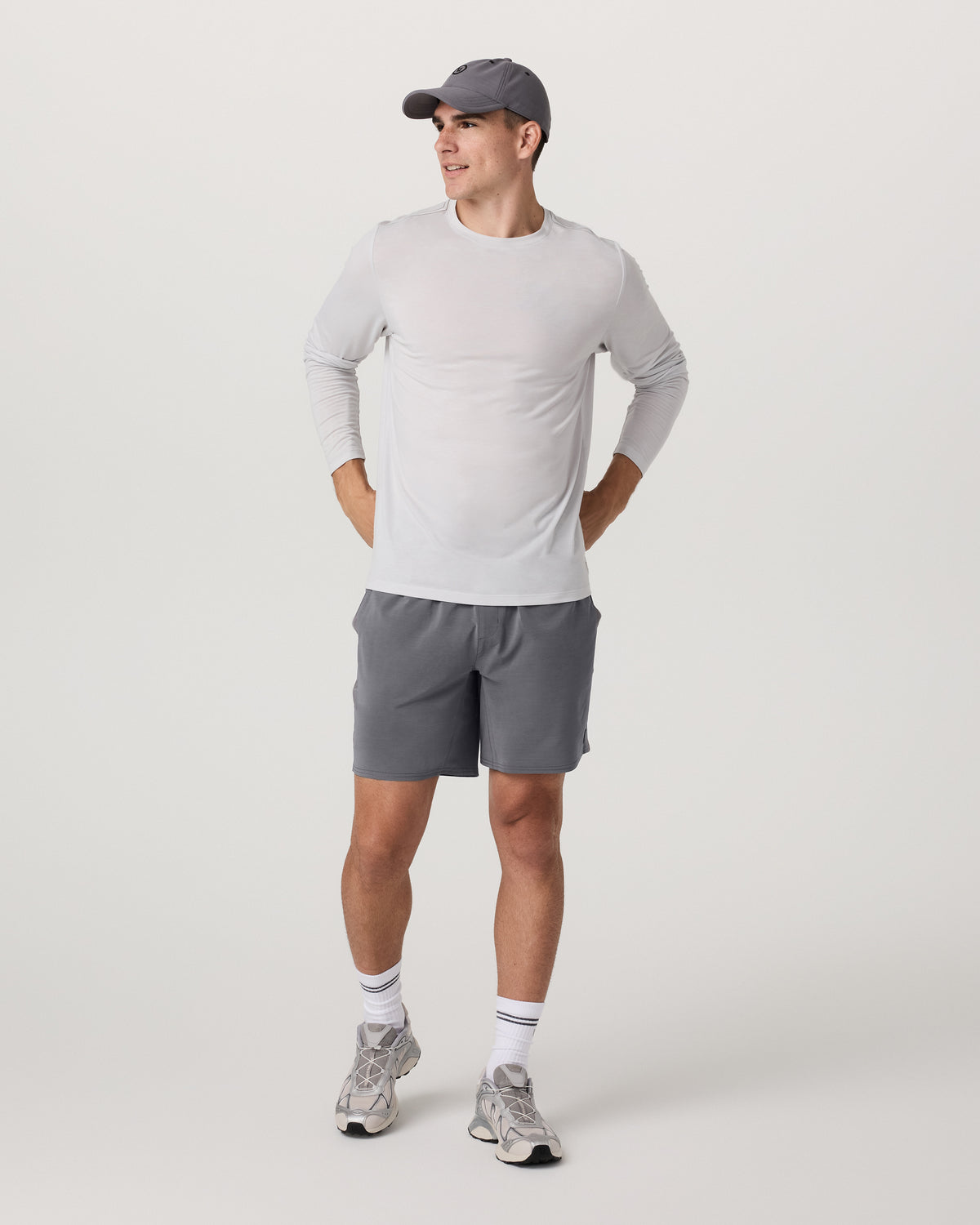 Elevate Kore Short Unlined 7" Men's Zinc Shorts | Vuori On sale