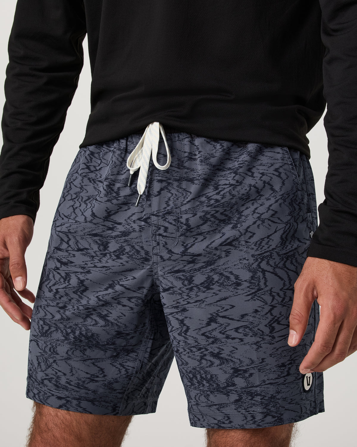 Kore Short Unlined 7" Men's Moonlight Sand Athletic Short | Vuori For sale