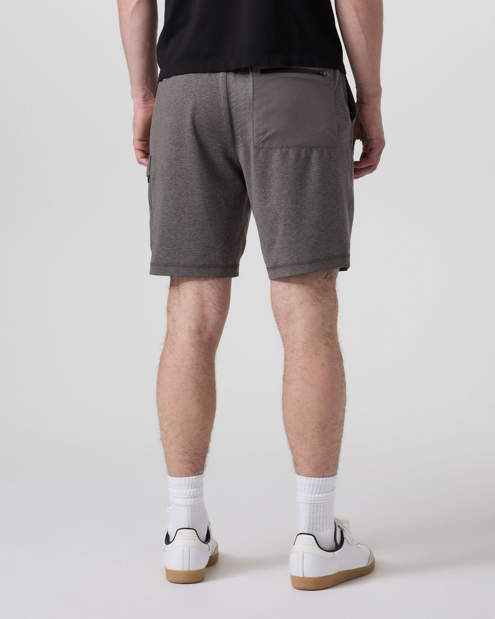Sunday Performance Utility Short Classic Fit 8" Warm Grey Heather | Vuori Clothing