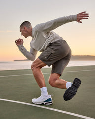 Sunday Performance Utility Short Classic Fit 8" Warm Grey Heather | Vuori Clothing