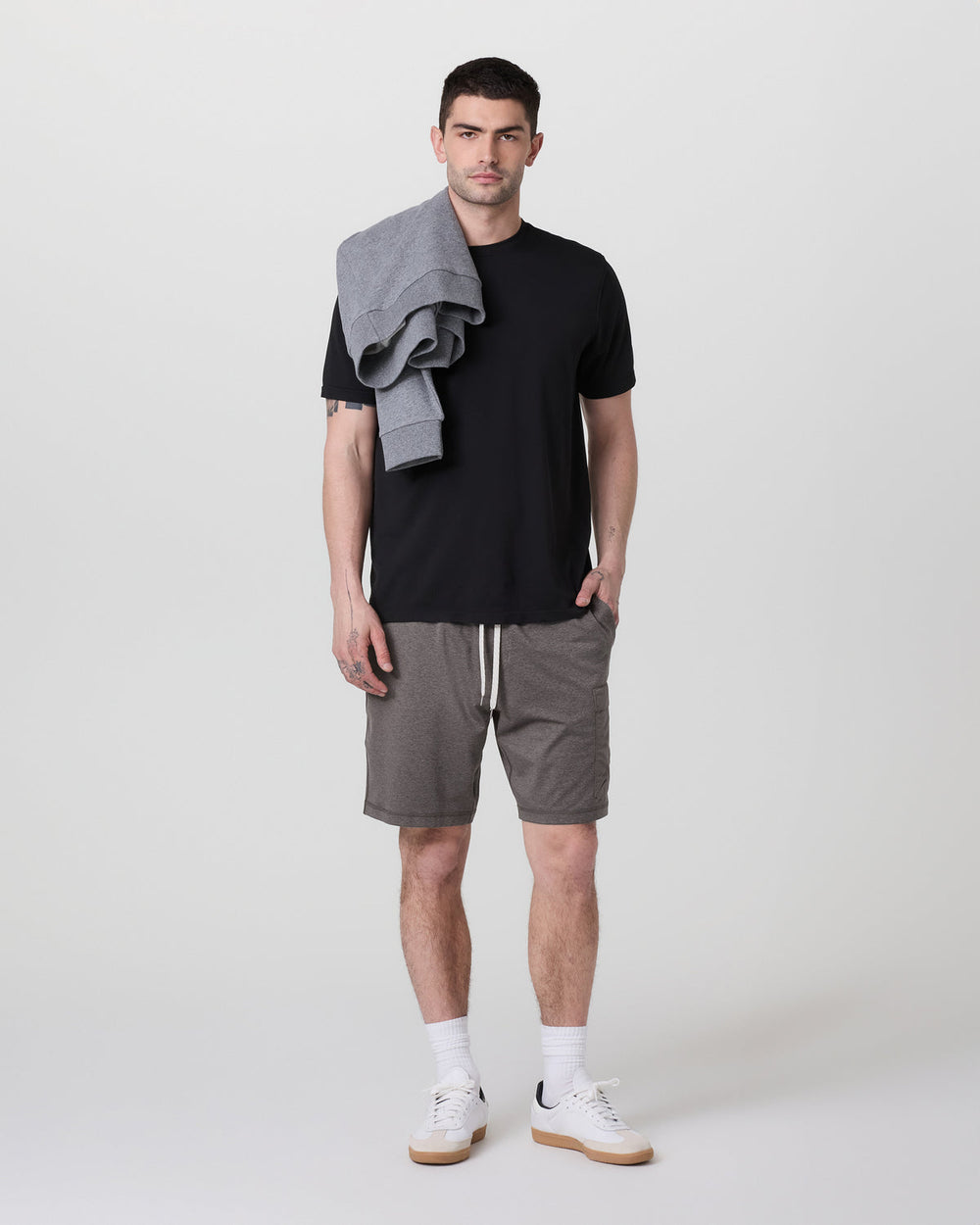 Sunday Performance Utility Short Classic Fit 8" Warm Grey Heather | Vuori Clothing