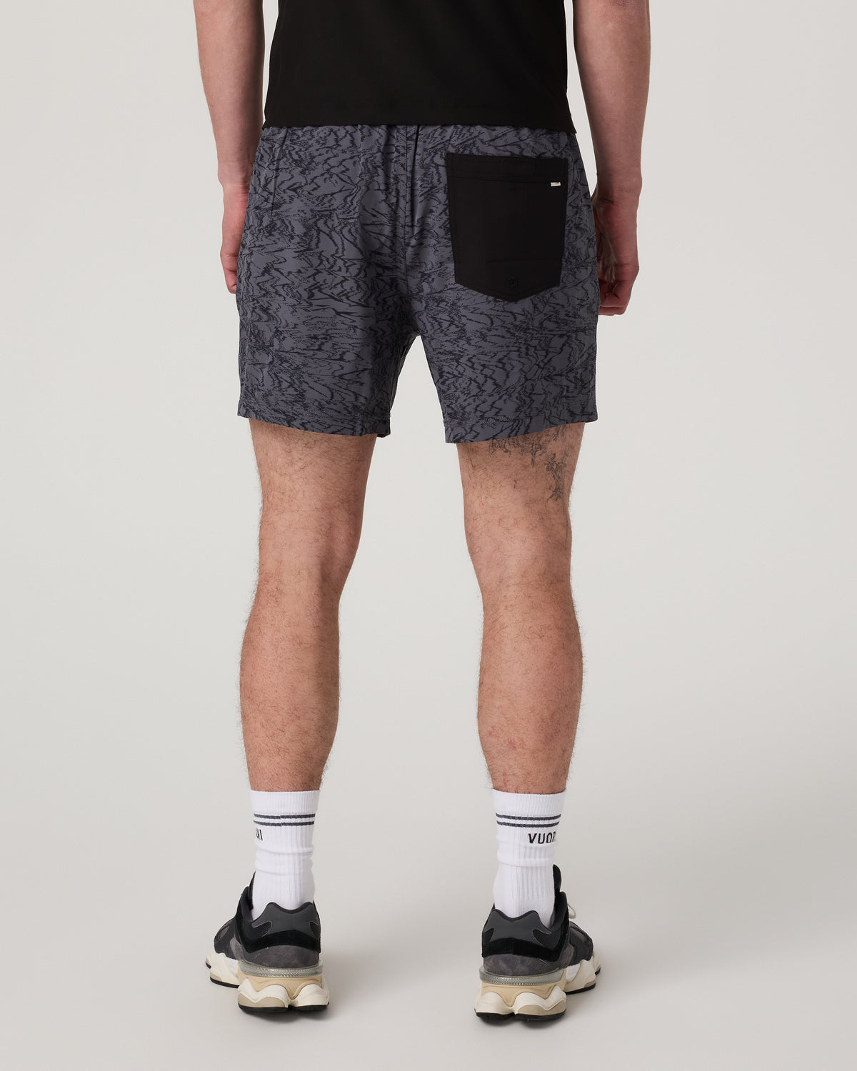 Kore Short Unlined 5" Men's Moonlight Sand Athletic Short | Vuori