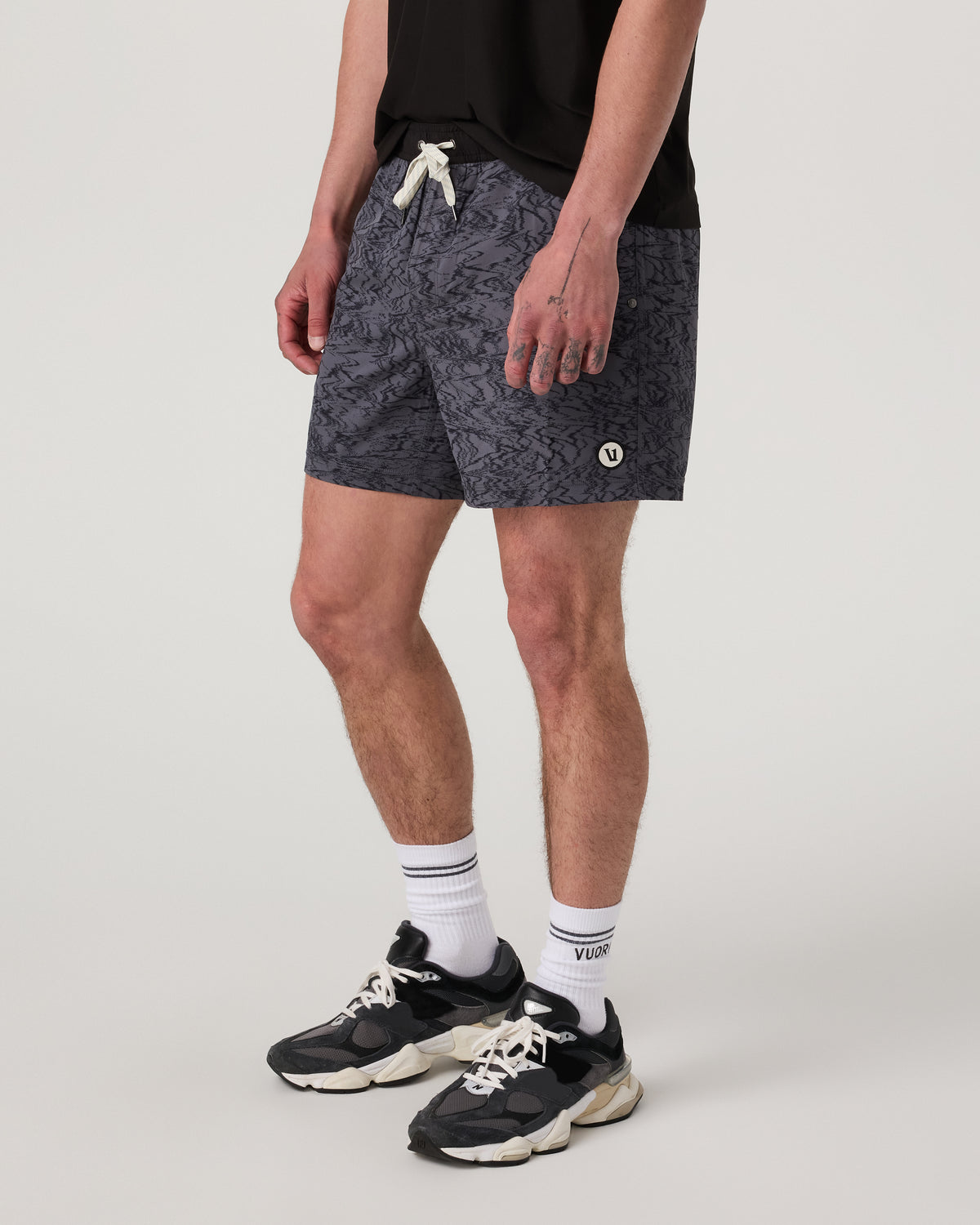 Kore Short Unlined 5" Men's Moonlight Sand Athletic Short | Vuori