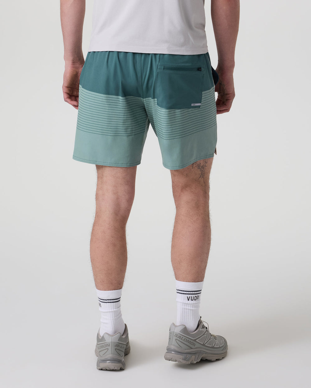 Trail Short 2.0 Light Deep Sea Stripe/Salt | Vuori For sale