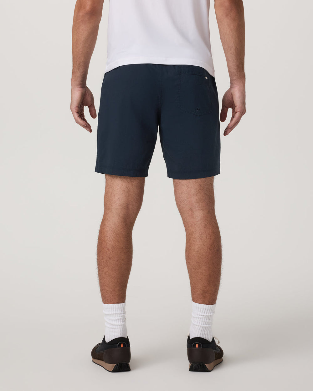 Kore Everyday Short Lined 7" Men's Classic Fit Ink Shorts | Vuori