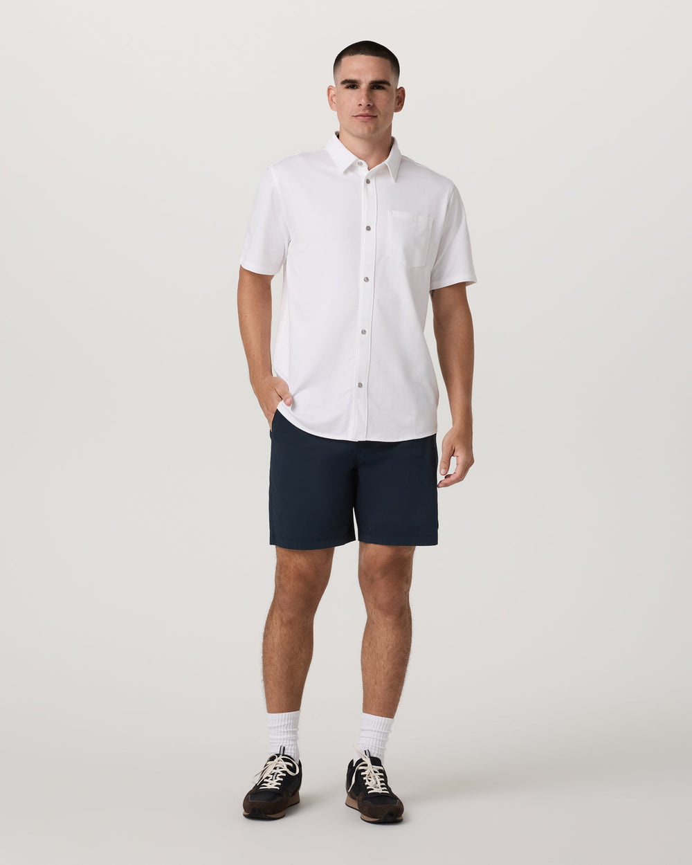 Kore Everyday Short Lined 7" Men's Classic Fit Ink Shorts | Vuori