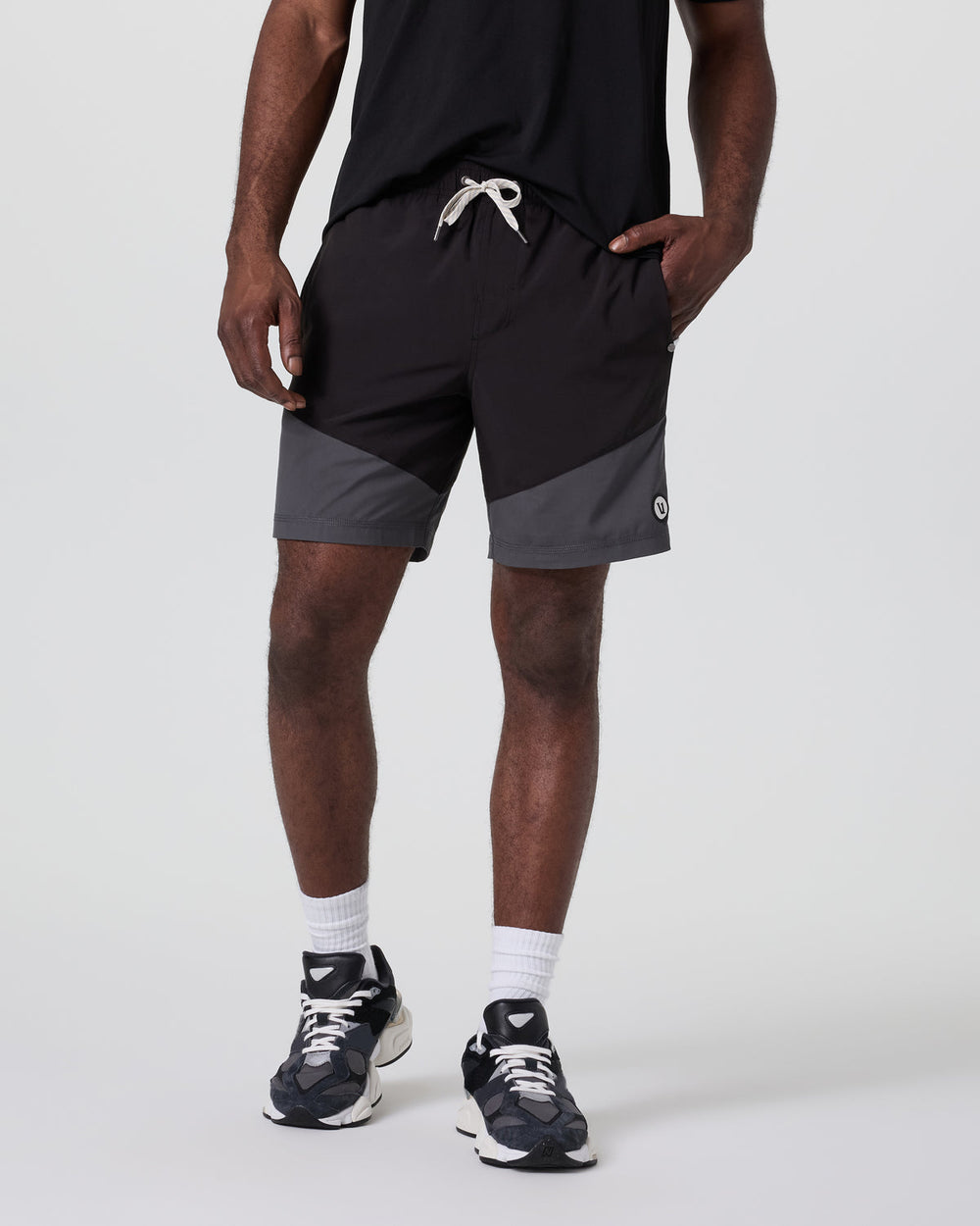 Kore Short X1 Lined Classic Fit 7" Black/Dark Pewter/Salt | Vuori US