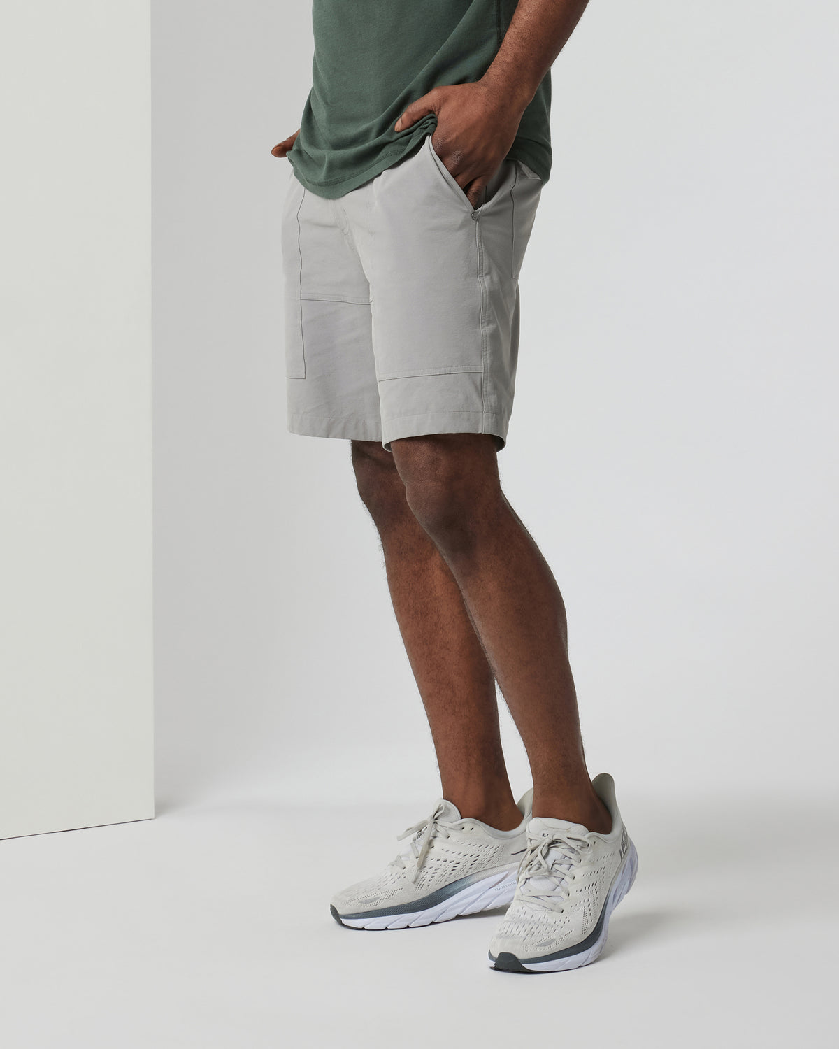 Barren Short Men's Shiitake Outdoor Shorts | Vuori Discount