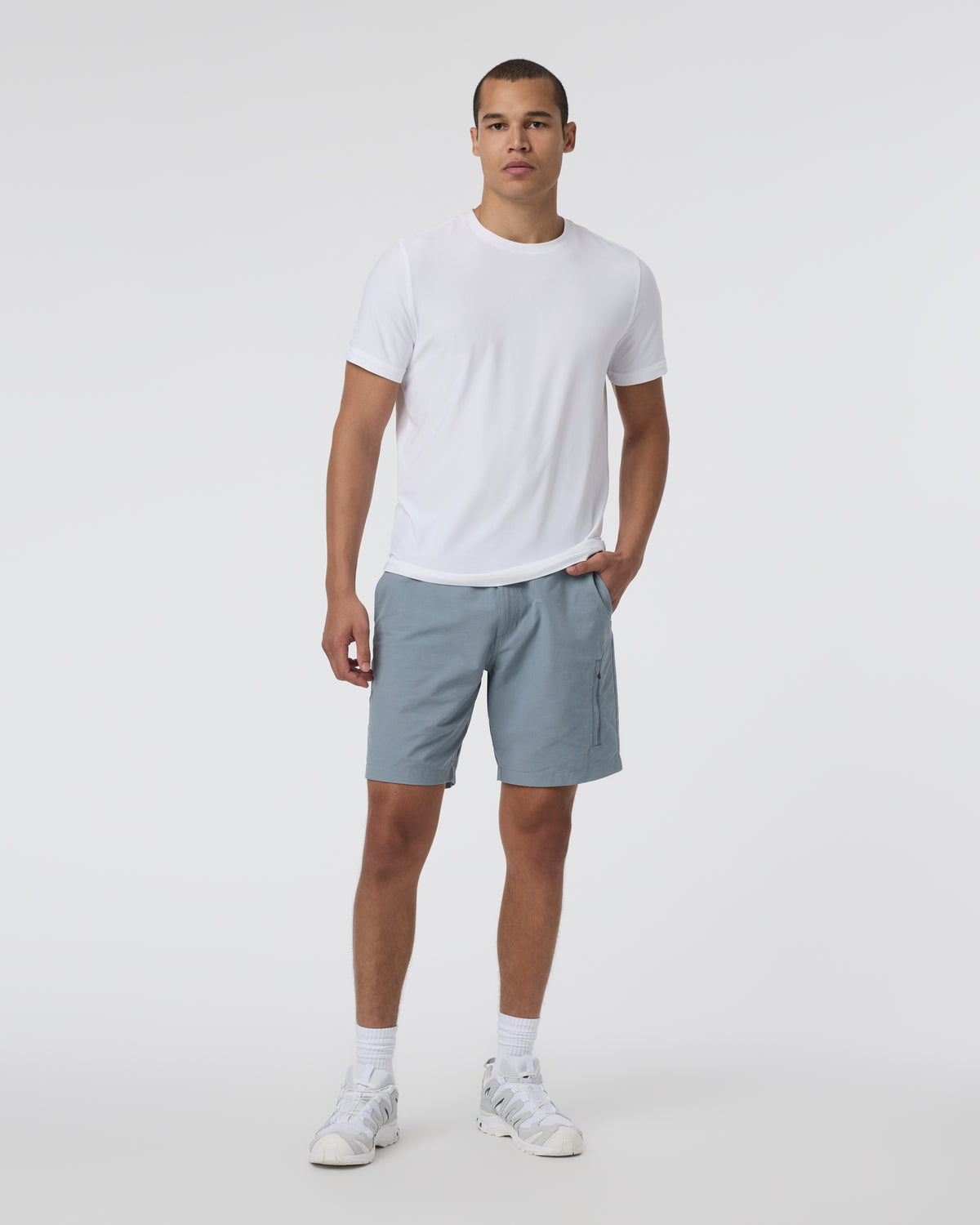 Barren Explorer Short Classic Fit 8" Dusty Blue | Vuori On sale