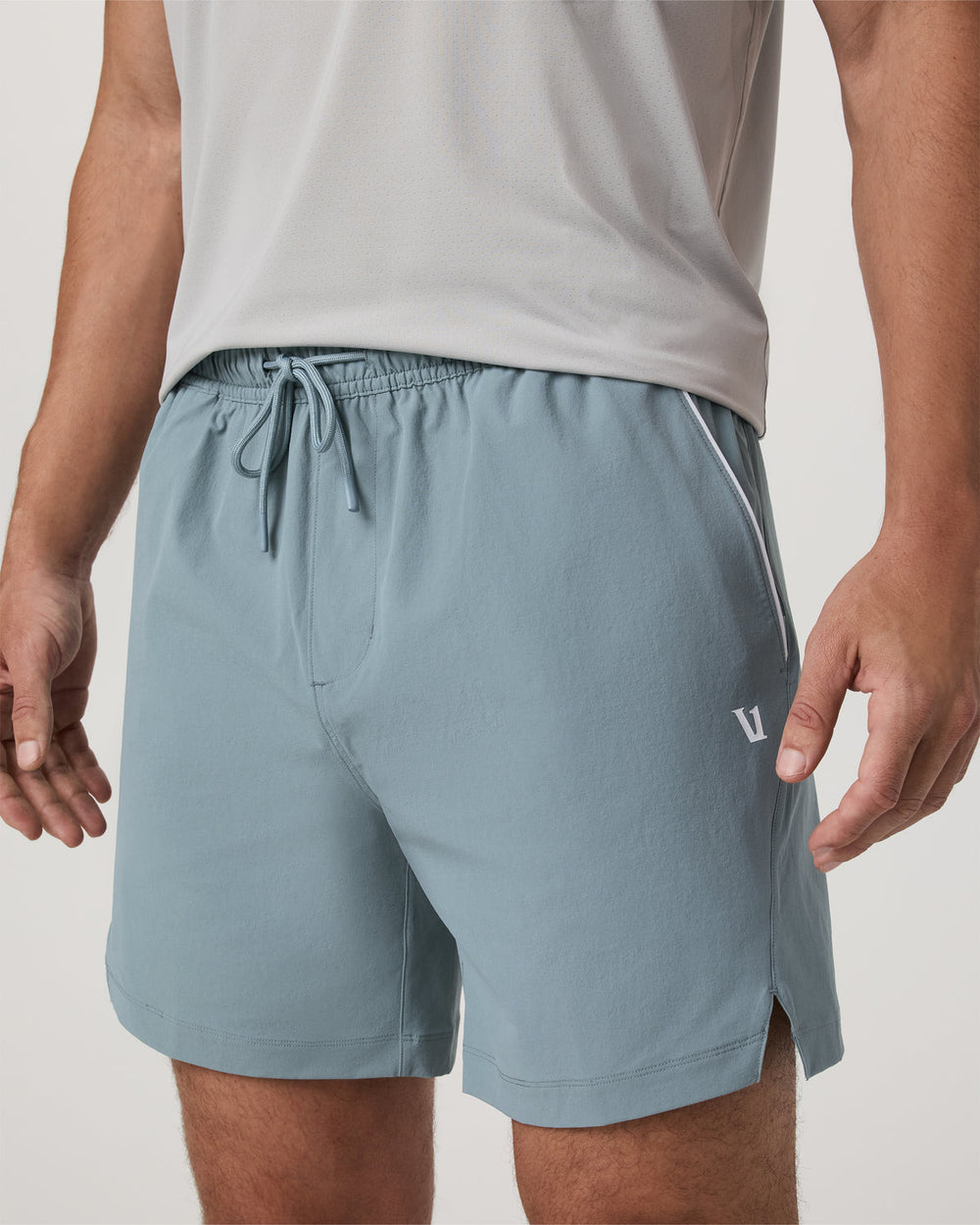 Crosscourt Short Unlined 7" Men's Mist Tennis Shorts | Vuori Sale