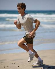 Grafton Short Unlined Classic Fit 7" Moss Green | Vuori