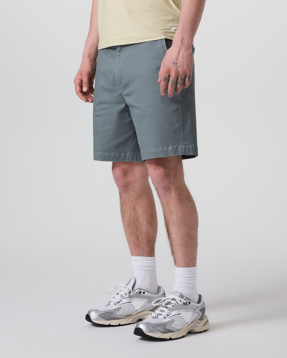 Fletcher Short Classic Fit 8" Dusty Blue | Vuori Outlet