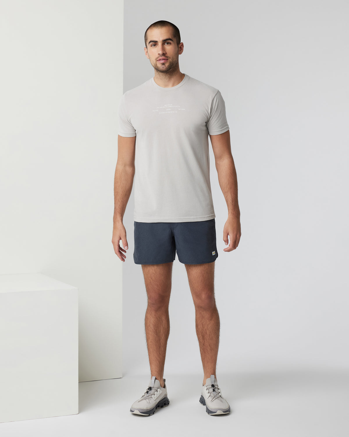 Banks Short 5" Navy Linen Texture Athletic Shorts | Vuori On sale