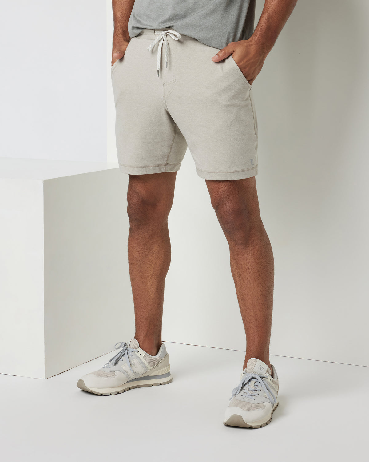 Ponto Short Men's Dark Salt Heather Jogger Shorts | Vuori Sale