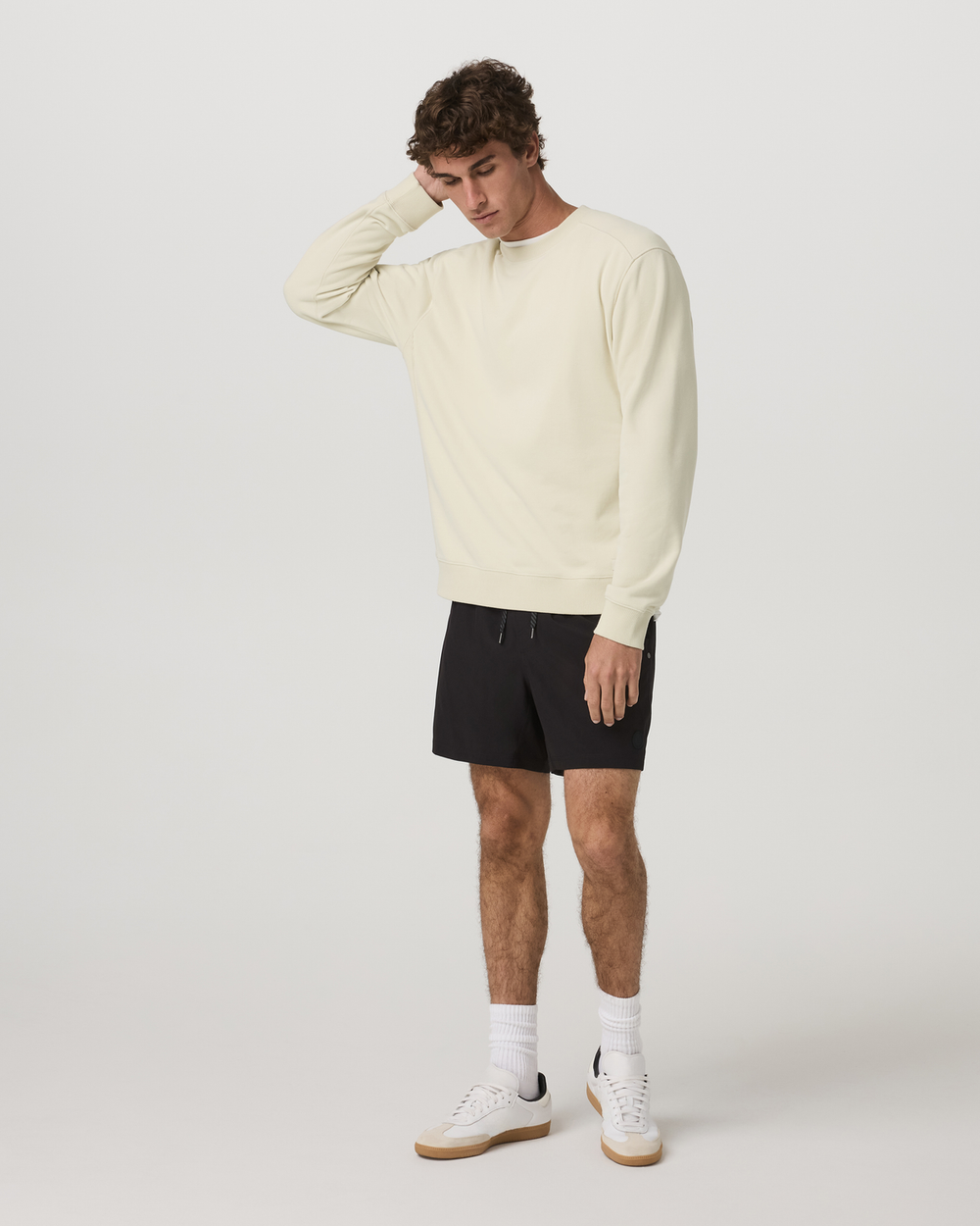 Cypress Vintage Crew Men's Sandalwood Fleece Pullover | Vuori On sale