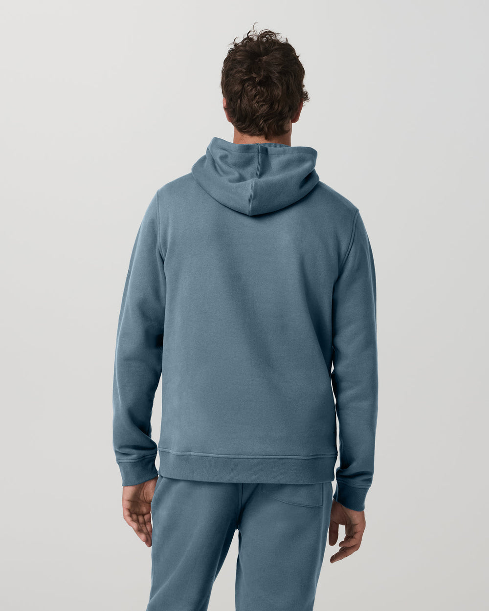 Seaside Pullover Hoodie Blue Sea Heavyweight Hoodie | Vuori Outlet