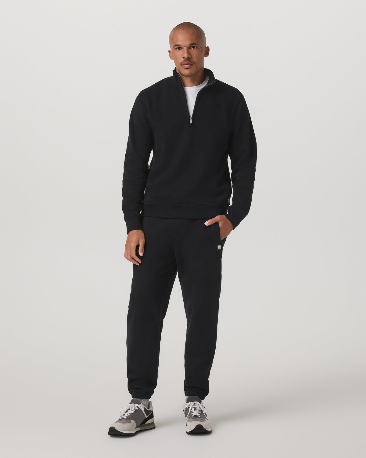 Seaside 1/2 Zip Classic Men's Black Pullover | Vuori Outlet