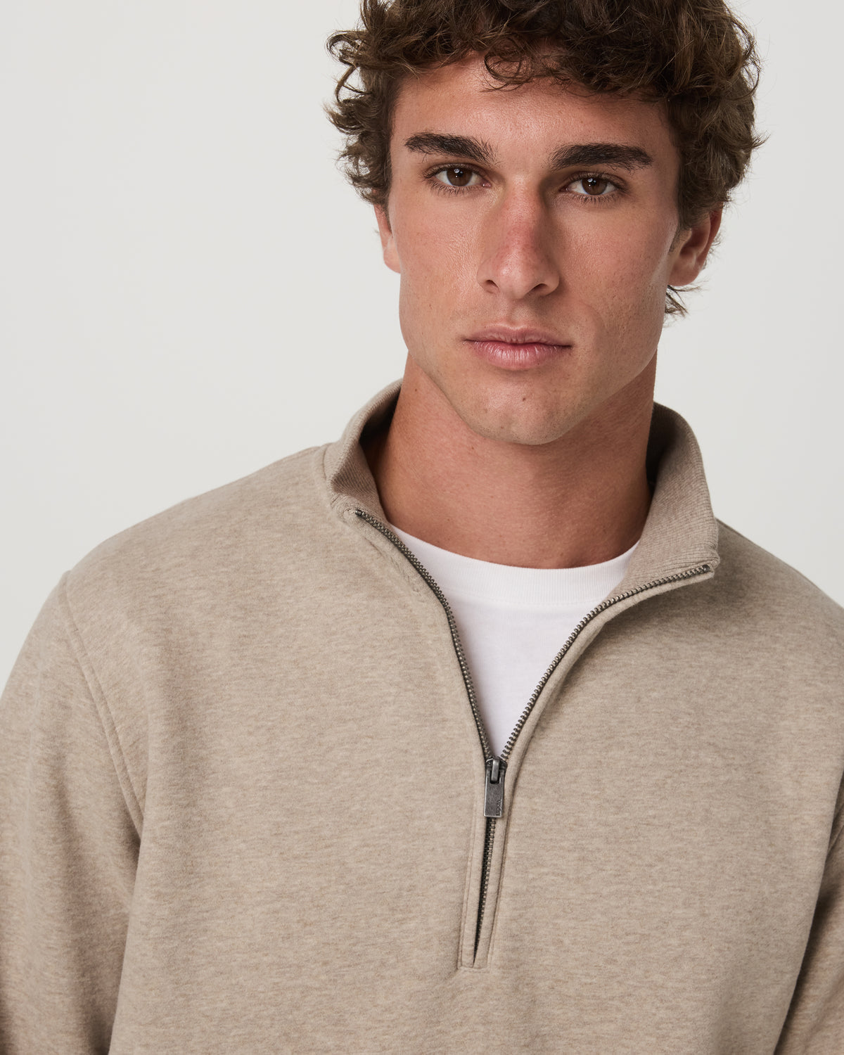 Seaside Half Zip Men's Acorn Heather Fleece Pullover | Vuori Clothing