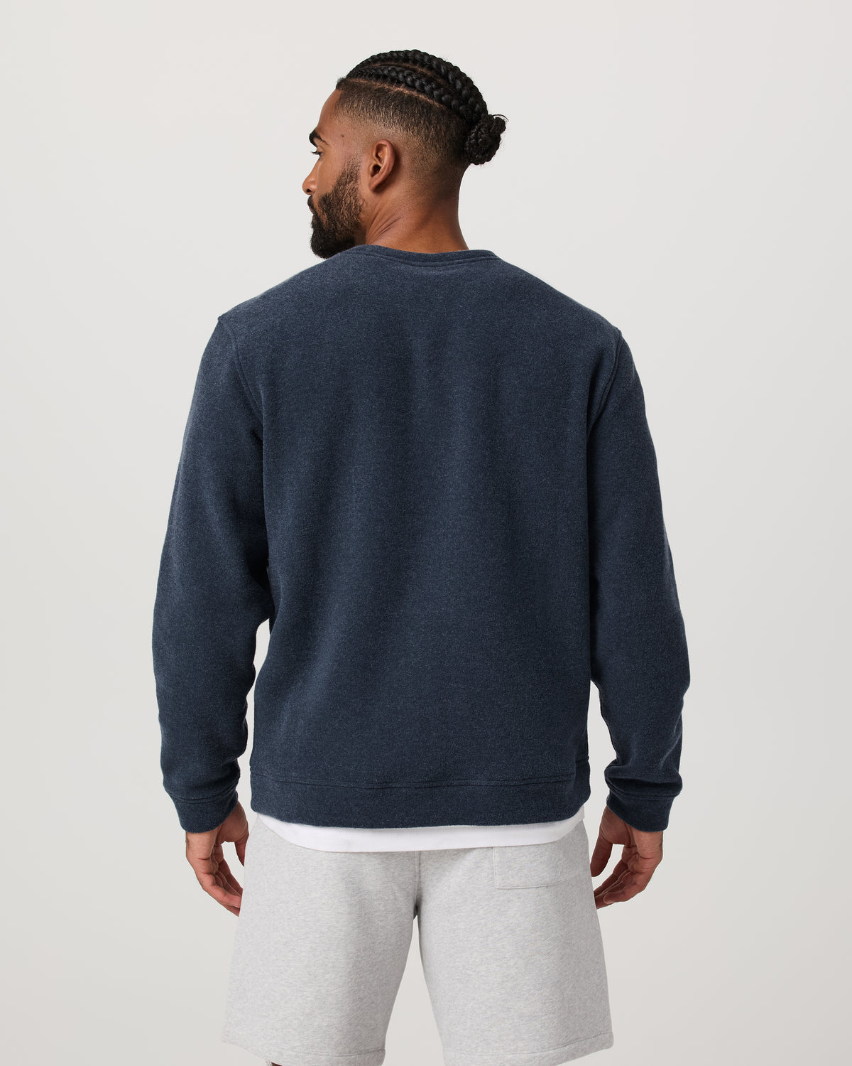 Beach Fleece Crew Men's Ink Heather Crewneck | Vuori Outlet