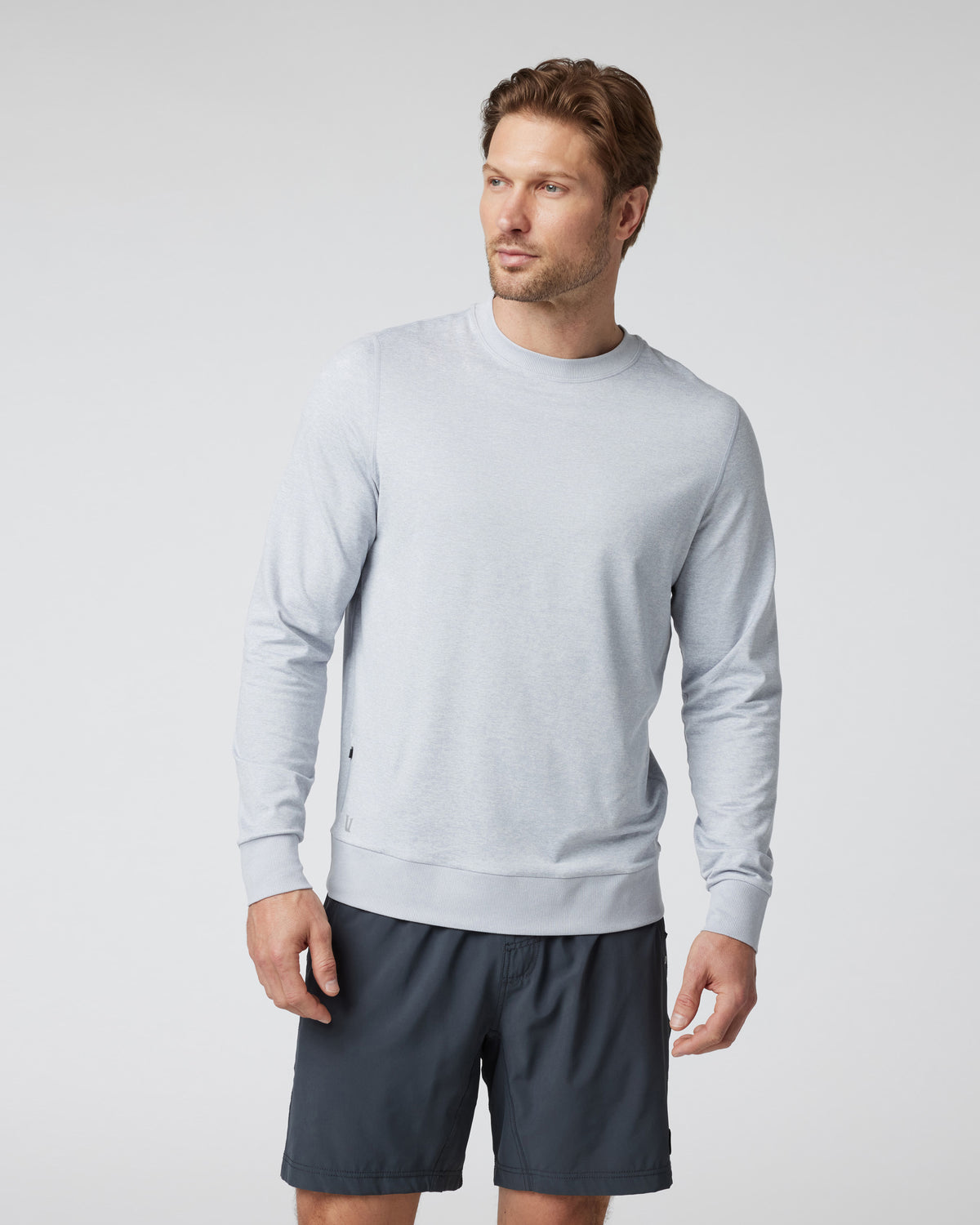 Ponto Performance Crew Men's Platinum White Pullover | Vuori Discount