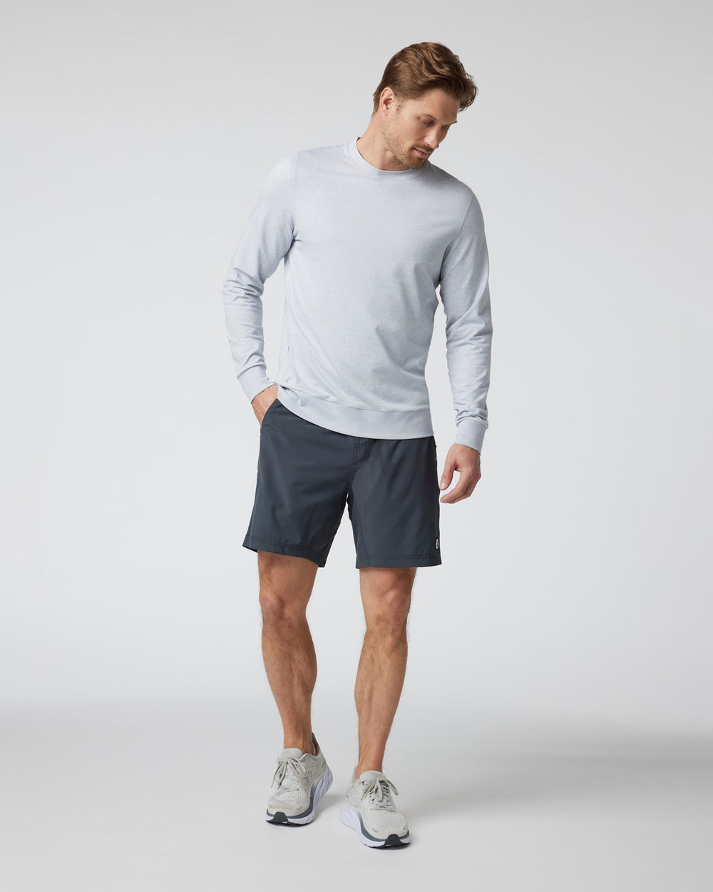 Ponto Performance Crew Men's Platinum White Pullover | Vuori Discount