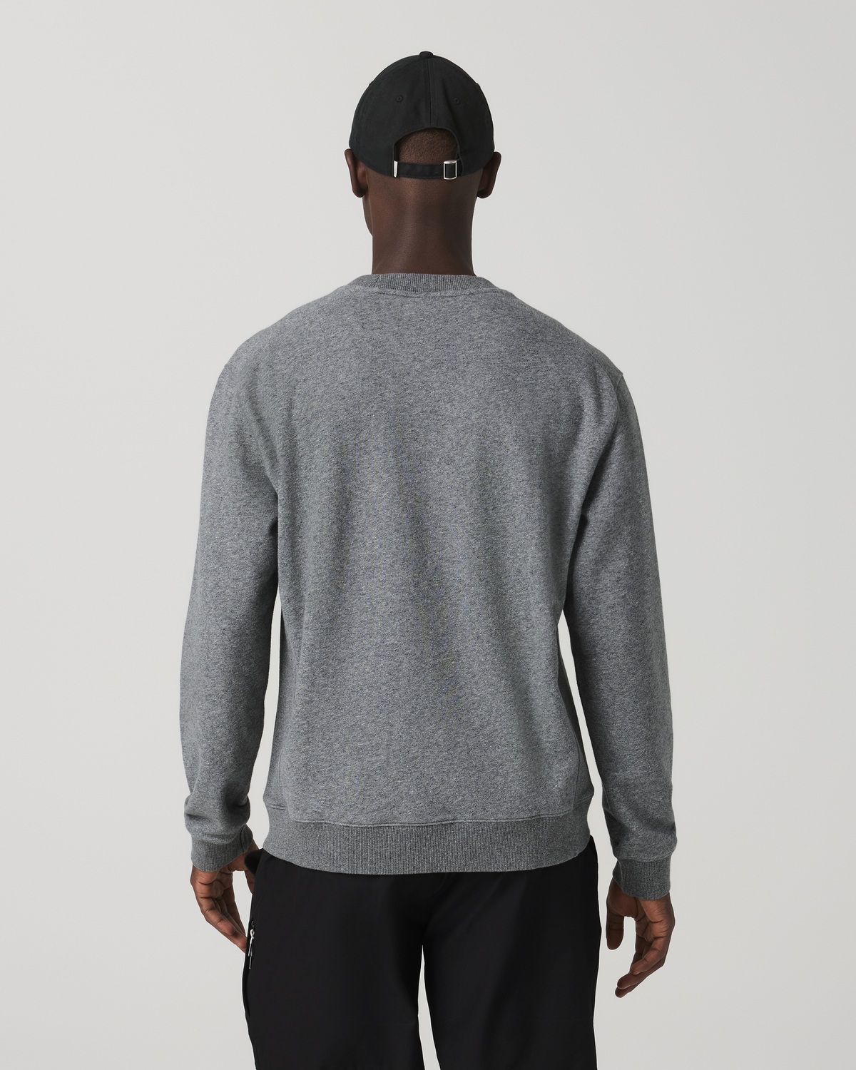 Cypress Vintage Crew Men's Heather Grey Fleece Pullover | Vuori Online