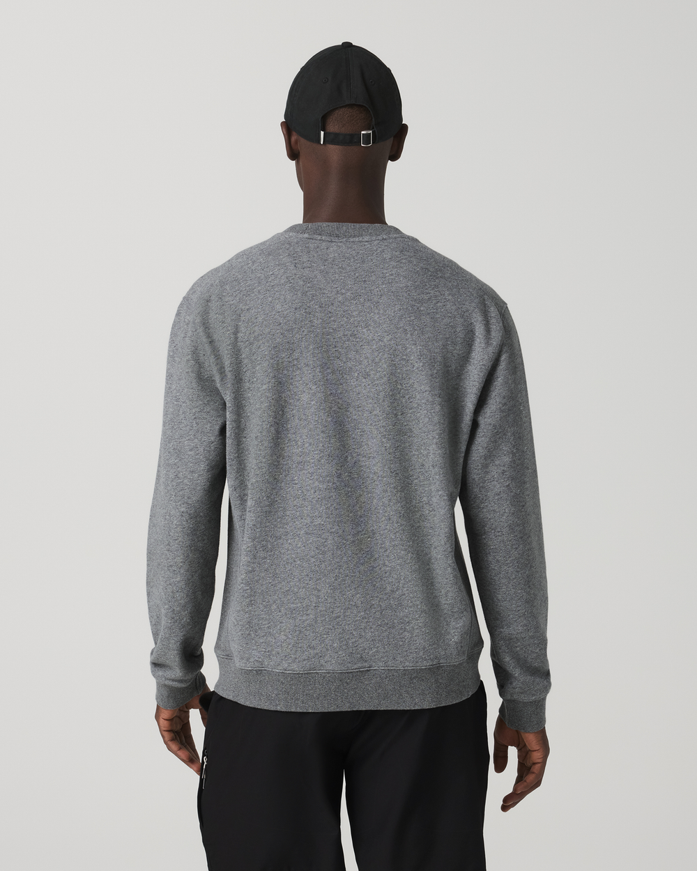 Cypress Vintage Crew Men's Heather Grey Fleece Pullover | Vuori Online
