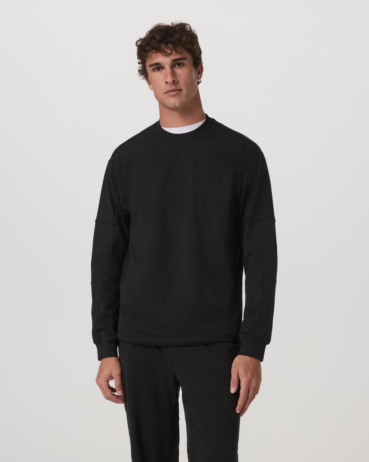 Coronado Mixed Media Crew Men's Black Heather Crewneck | Vuori Sale