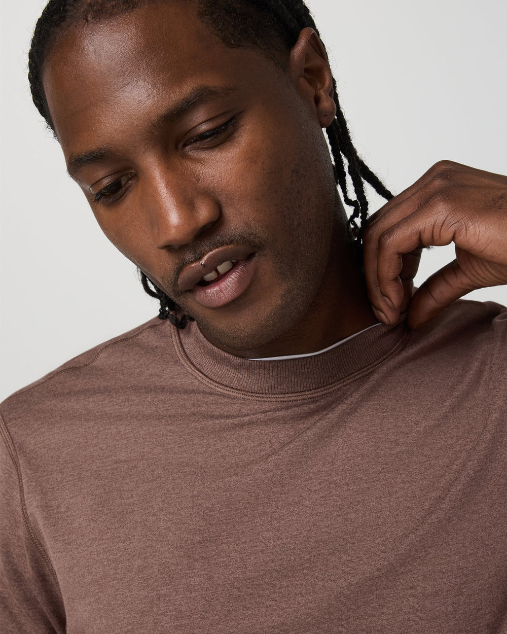 Ponto Performance Crew Men's Sable Heather Crew Neck | Vuori Online