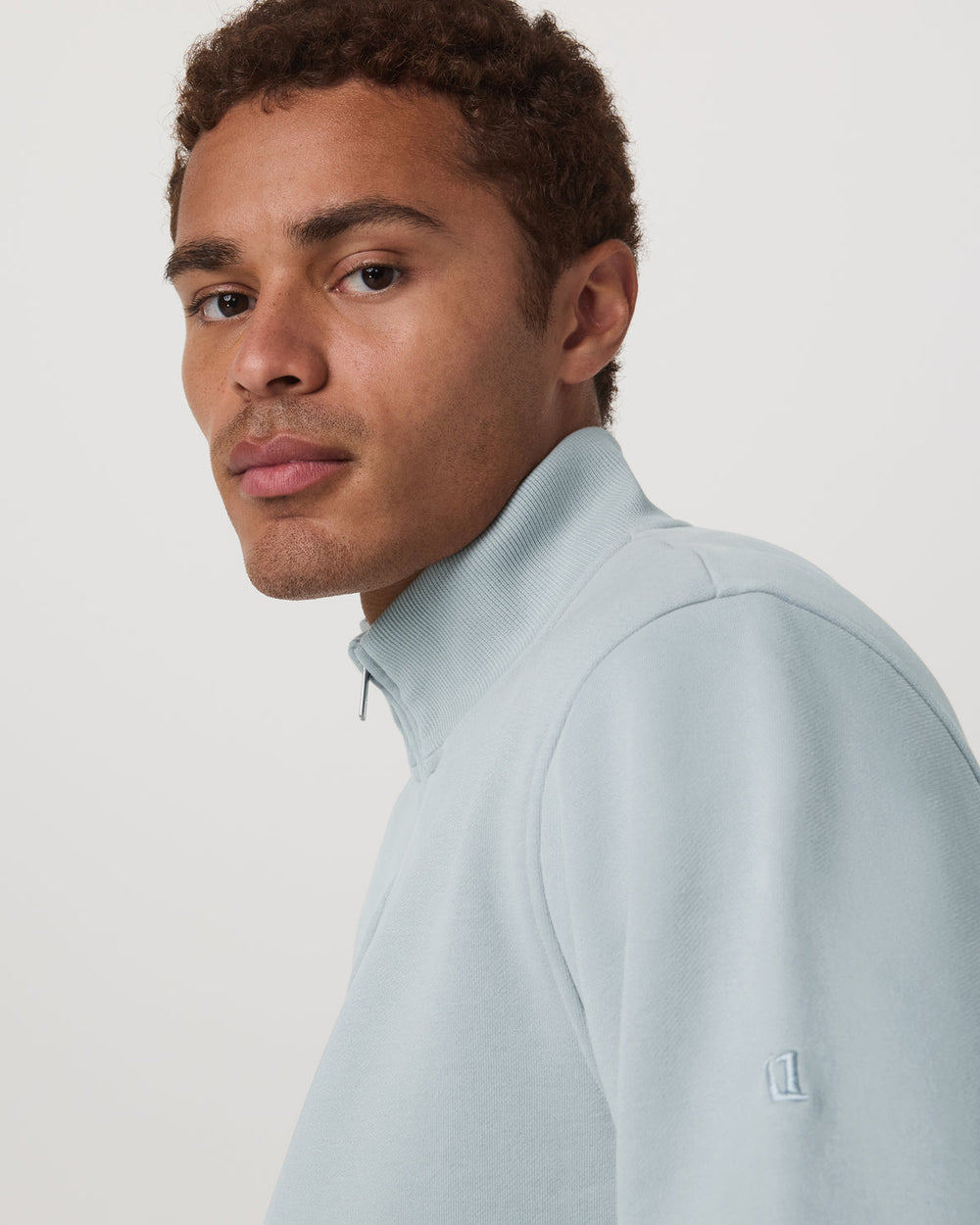 Seaside 1/2 Zip Classic Men's Blue Haze Pullover | Vuori Outlet