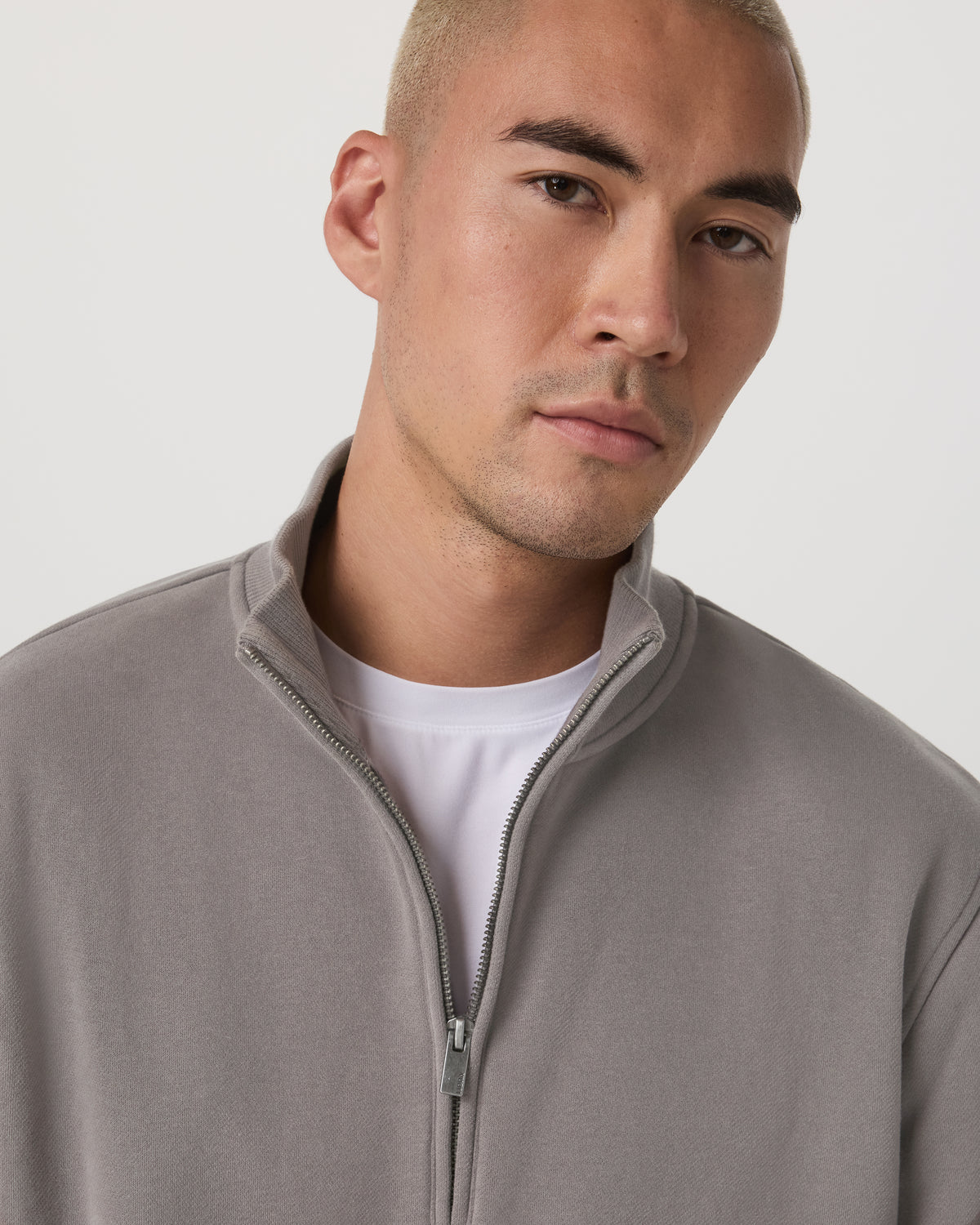 Seaside 1/2 Zip Classic Men's Cavern Grey Pullover | Vuori