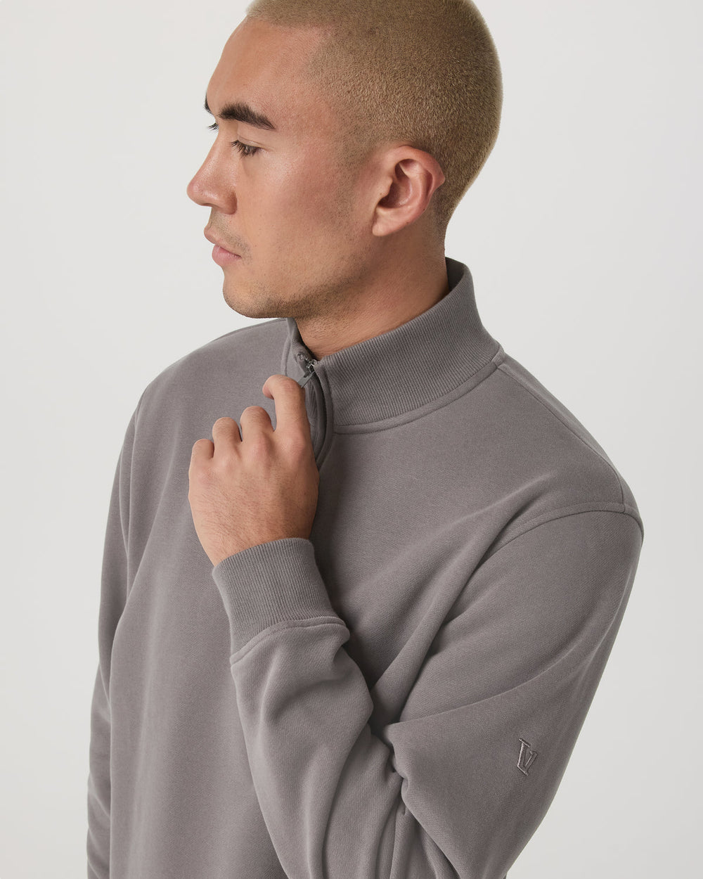 Seaside 1/2 Zip Classic Men's Cavern Grey Pullover | Vuori