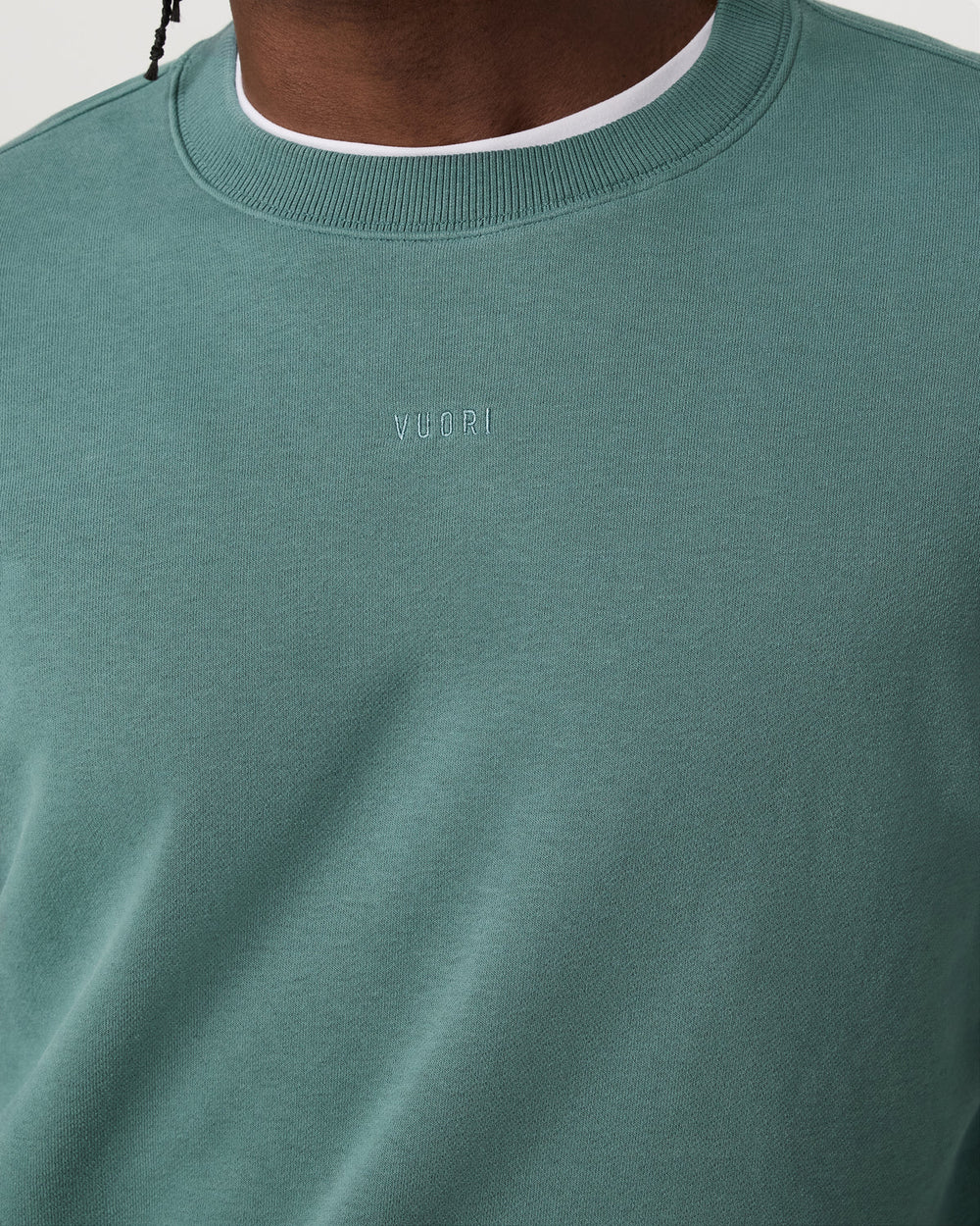 Cypress Logo Crew Men's Bluegrass Sweatshirt | Vuori Outlet