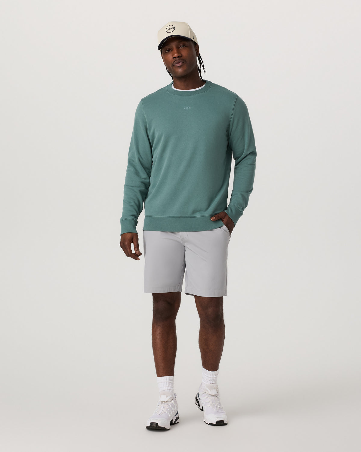 Cypress Logo Crew Men's Bluegrass Sweatshirt | Vuori Outlet