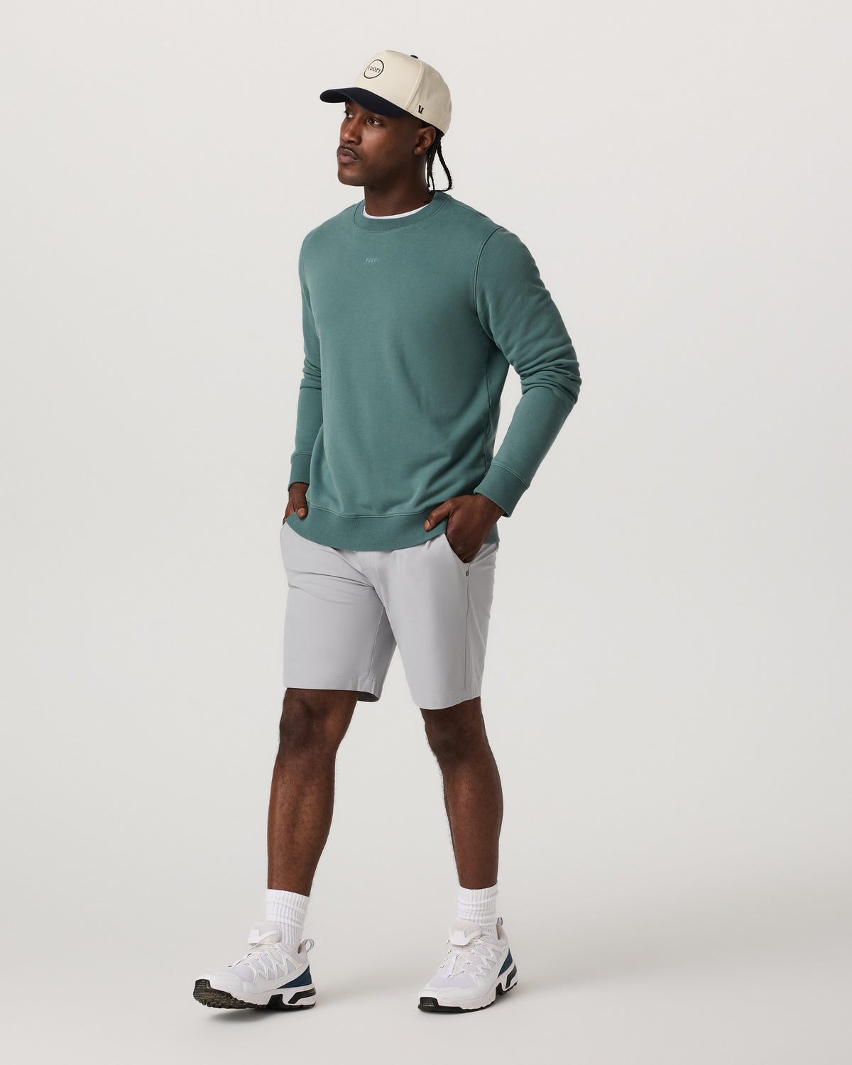 Cypress Logo Crew Men's Bluegrass Sweatshirt | Vuori Outlet