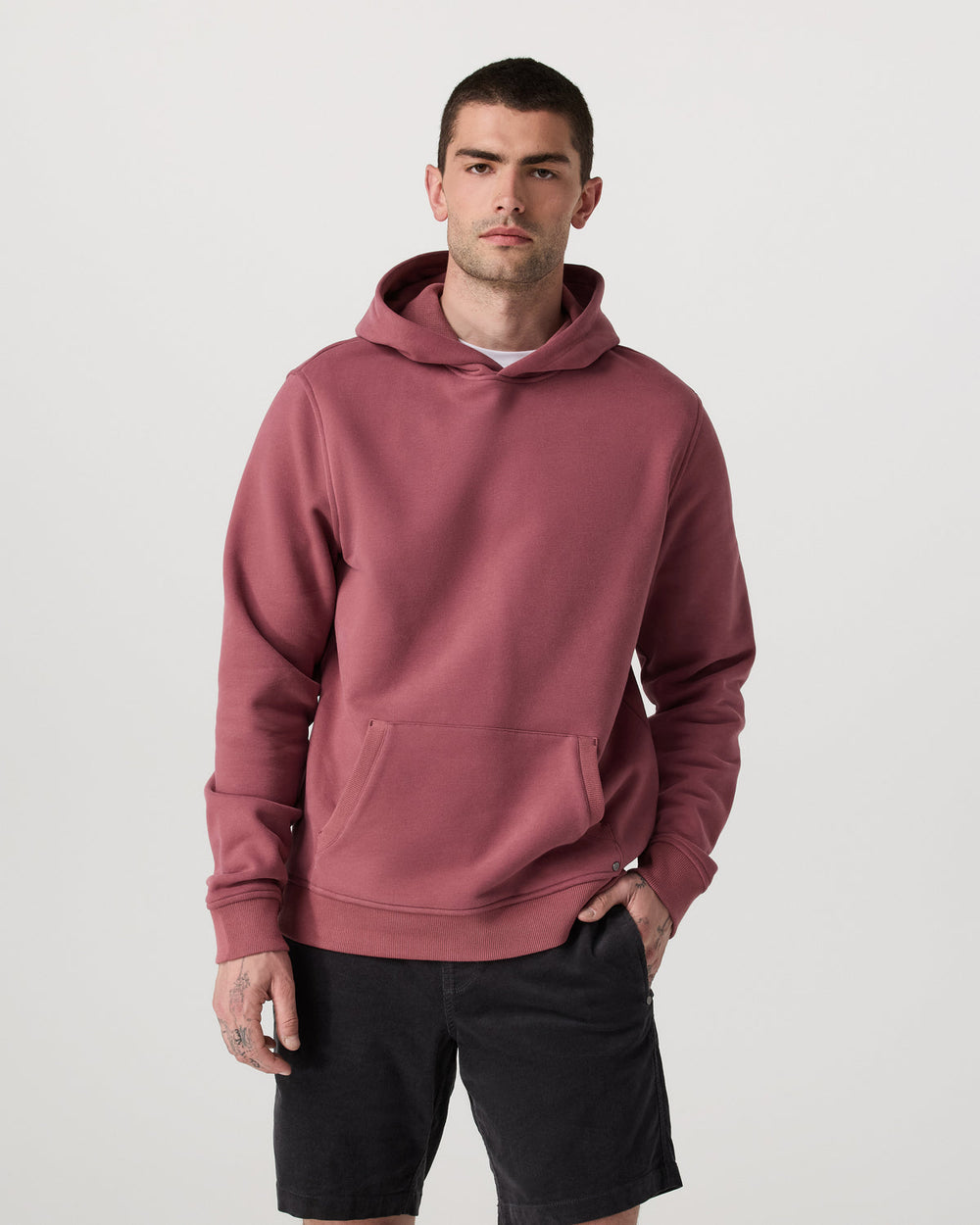 Seaside Pullover Hoodie Men's Berry Pullover Hoodie | Vuori