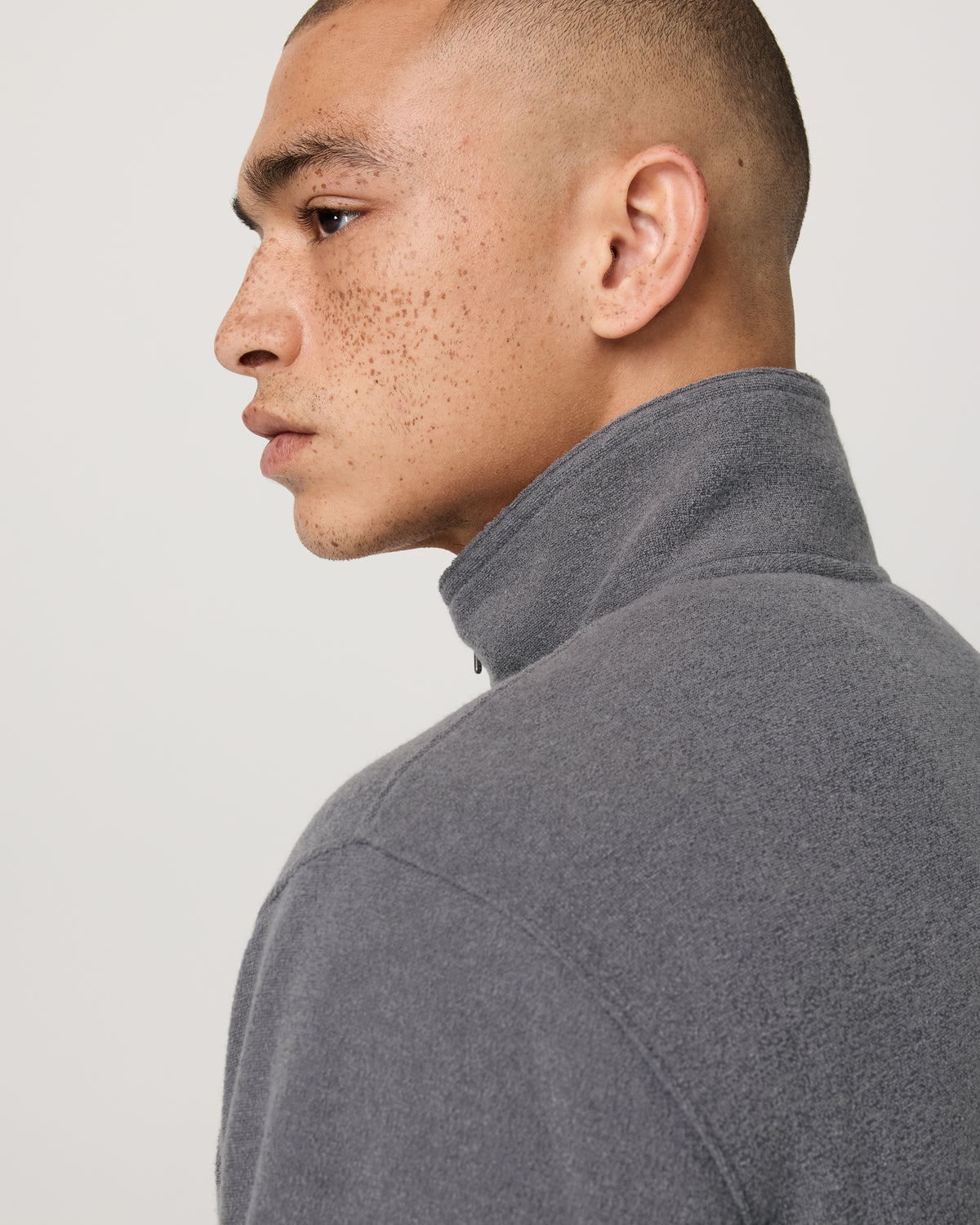 Beach Fleece 1/2 Zip - Relaxed Pinecone Heather Pullover | Vuori For sale