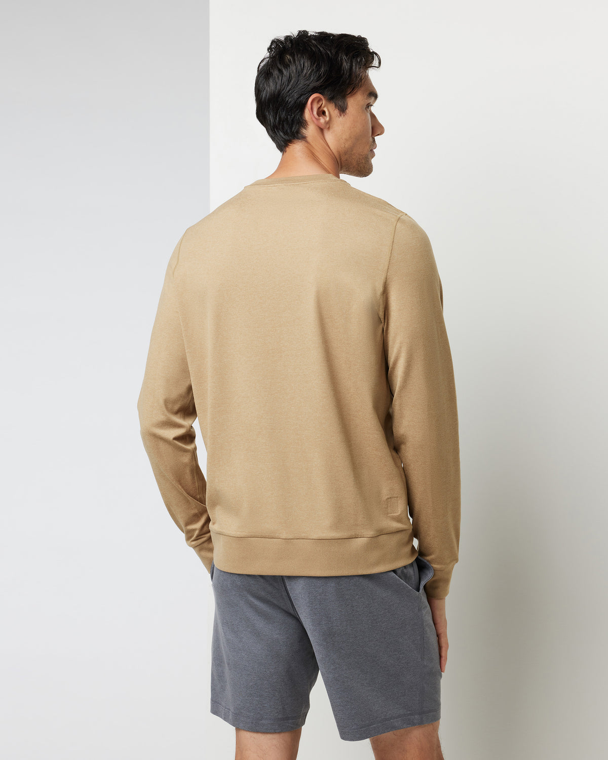 Ponto Performance Crew Sungold Heather Pullover | Vuori Clothing
