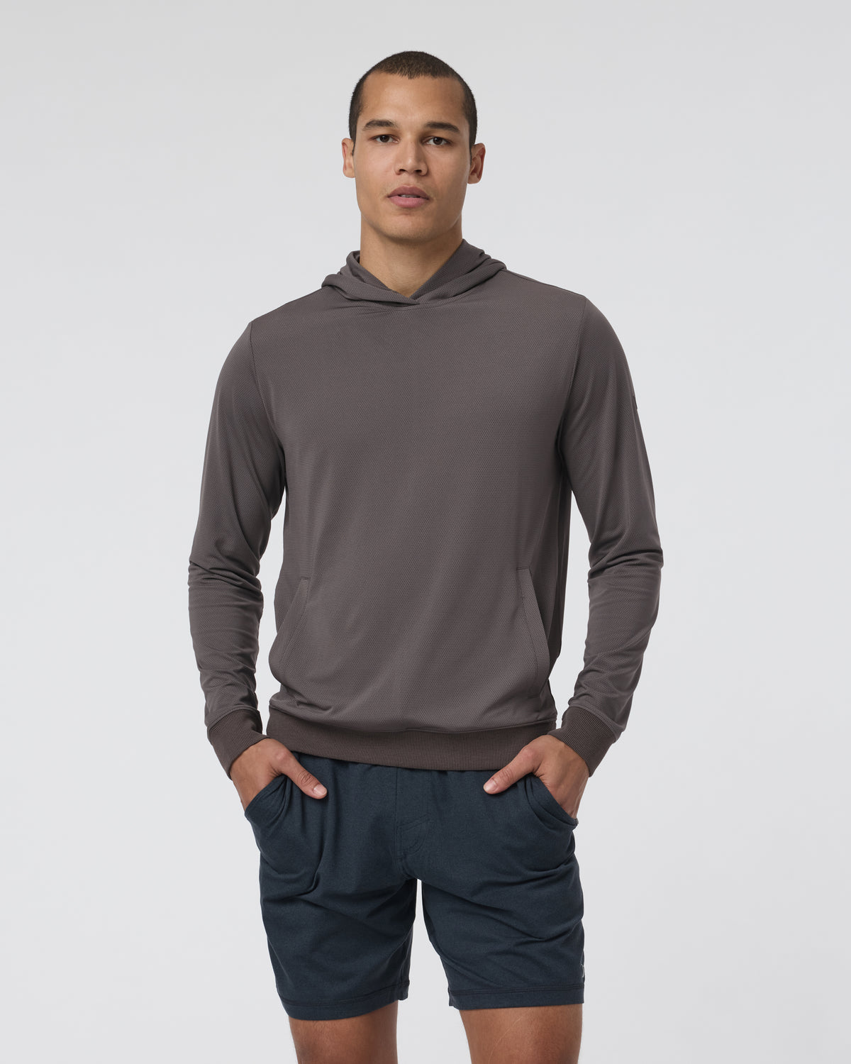 Double Mesh Hoodie Warm Grey | Vuori On sale