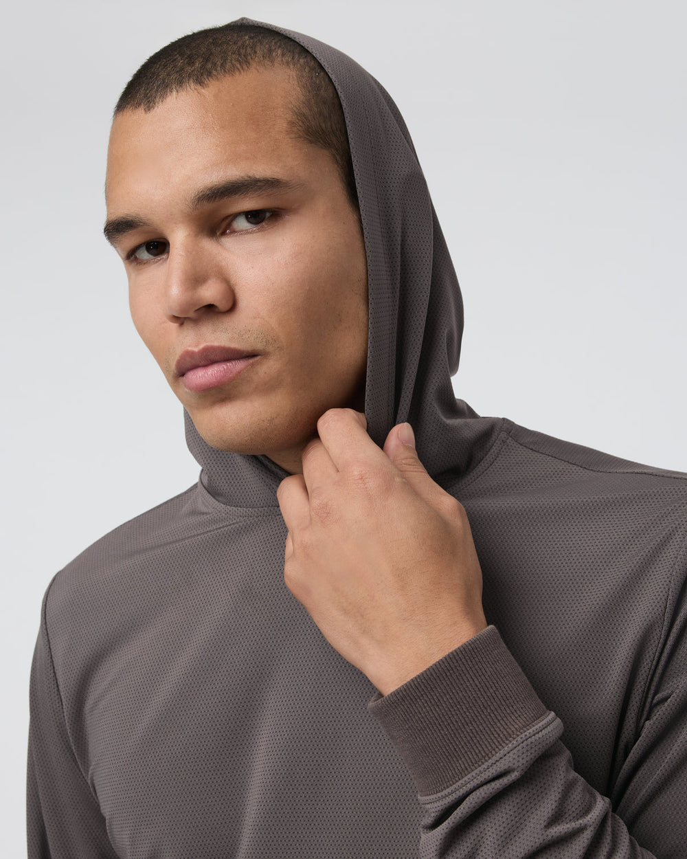 Double Mesh Hoodie Warm Grey | Vuori On sale