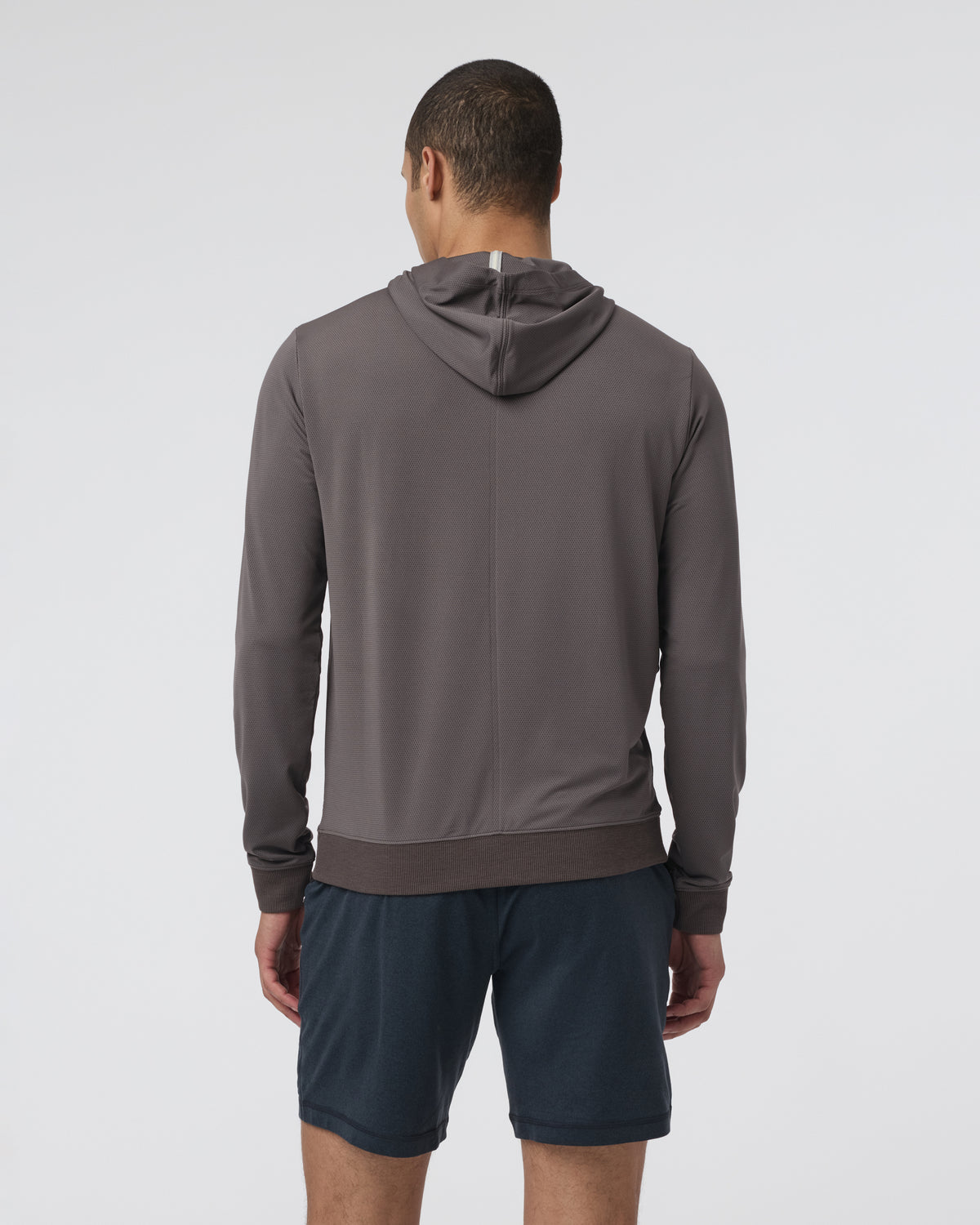 Double Mesh Hoodie Warm Grey | Vuori On sale