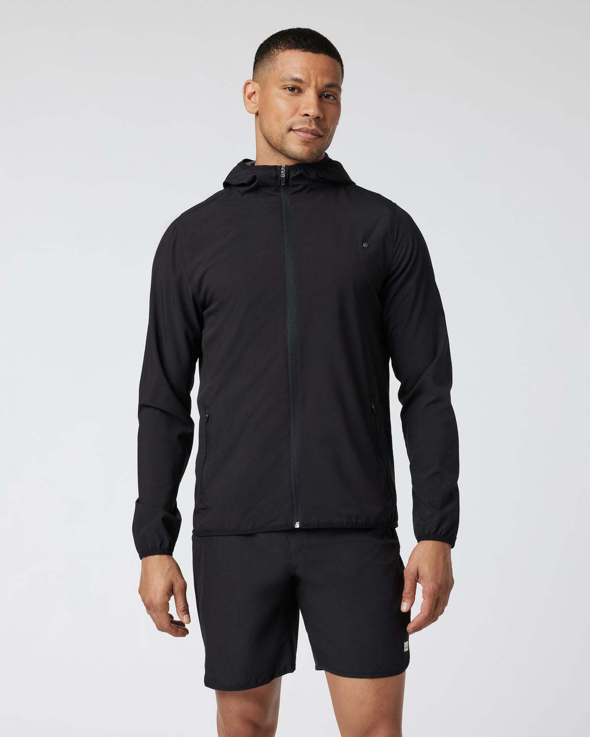 Outdoor Trainer Shell Men's Black Trainer Jacket | Vuori