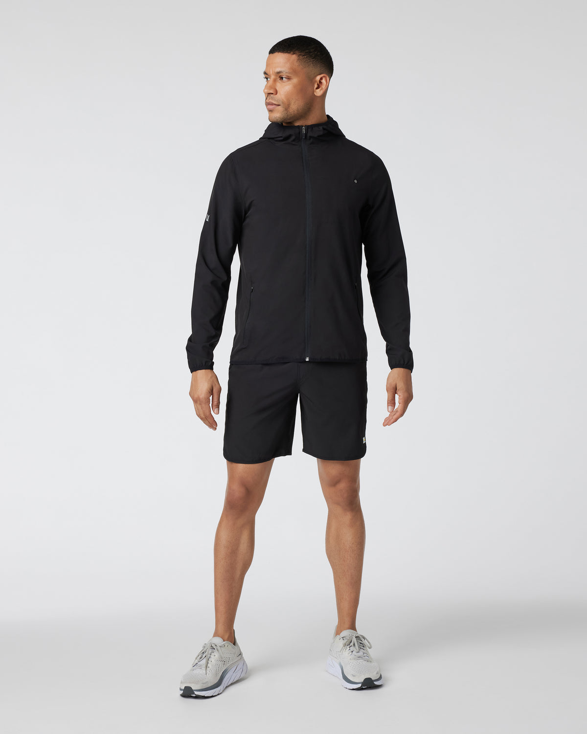 Outdoor Trainer Shell Men's Black Trainer Jacket | Vuori