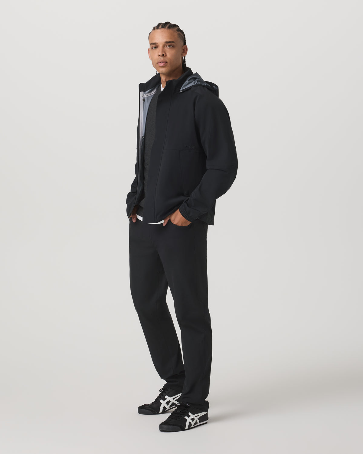 Stormbreak Jacket Black Lightweight Waterproof Jacket | Vuori Clothing