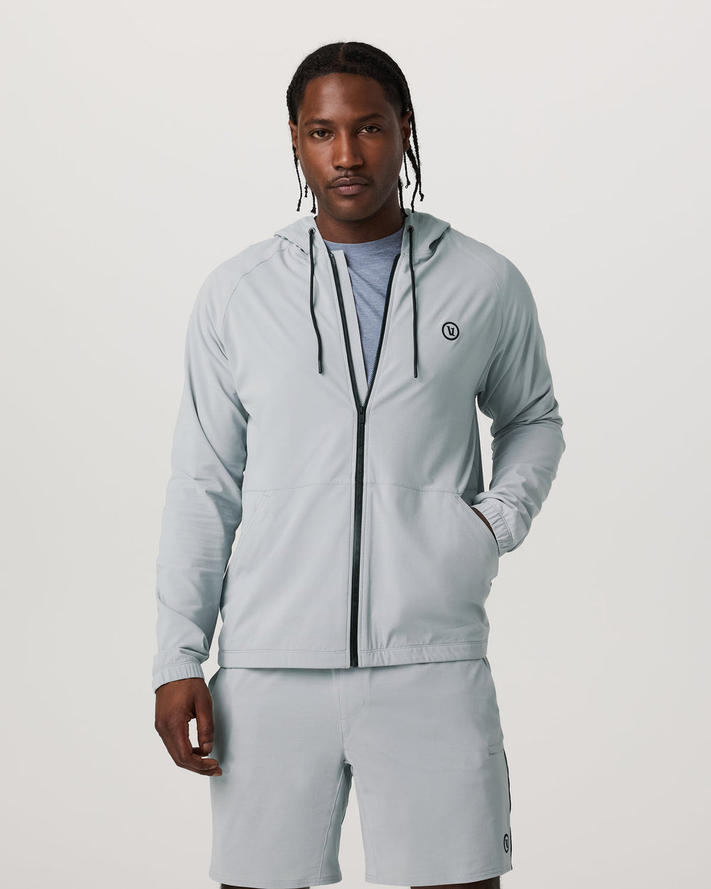 Elevate Kore Jacket Men's Sea Fog Fitness Jacket | Vuori On sale