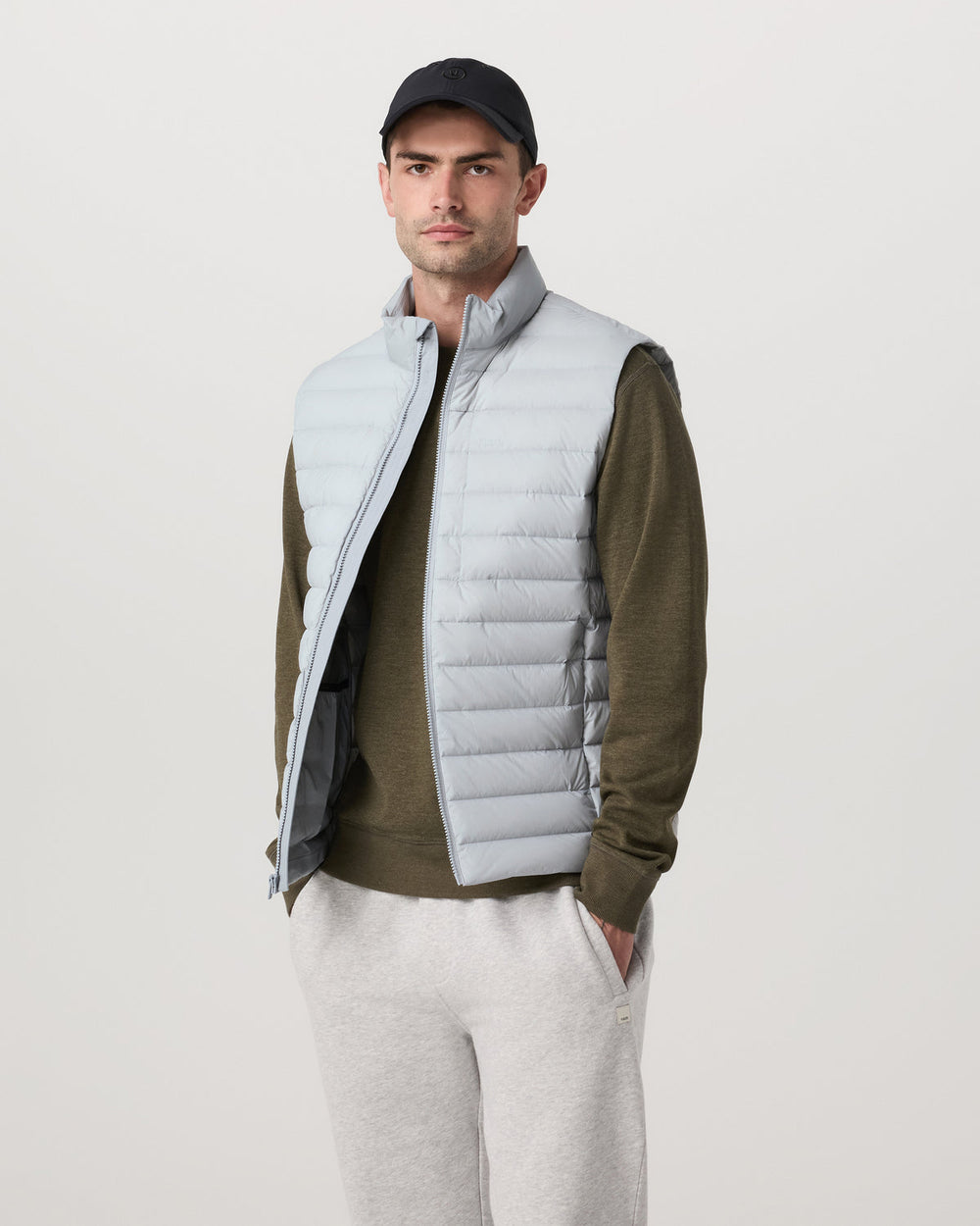 Steadfast Insulated Vest Men's Sea Fog Vest | Vuori For sale