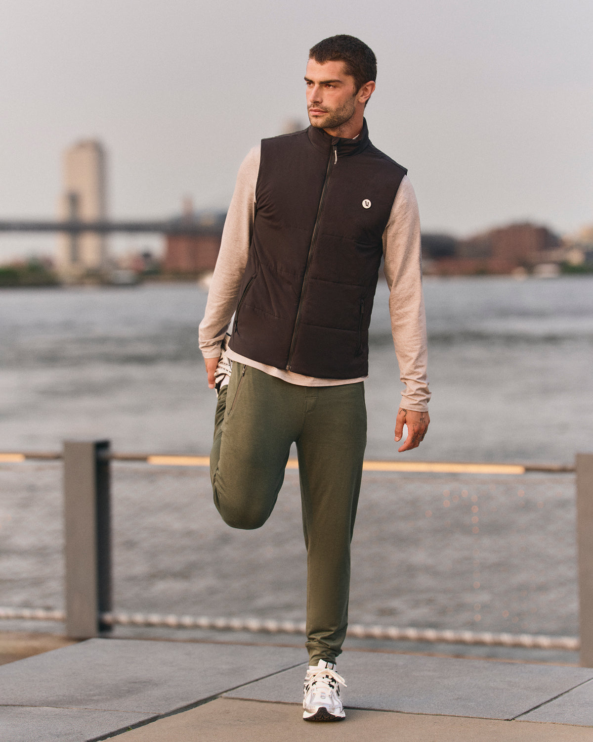 Echo Insulated Vest 2.0 Men's Black Vest | Vuori US
